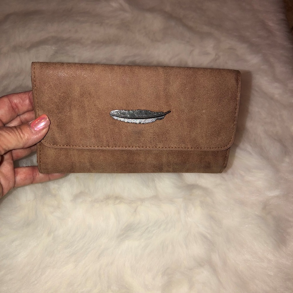 Mossimo Wallet